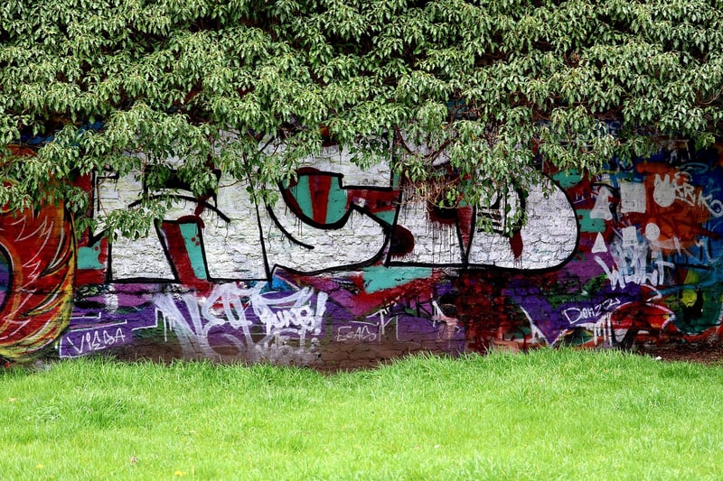 Green wall art ideas